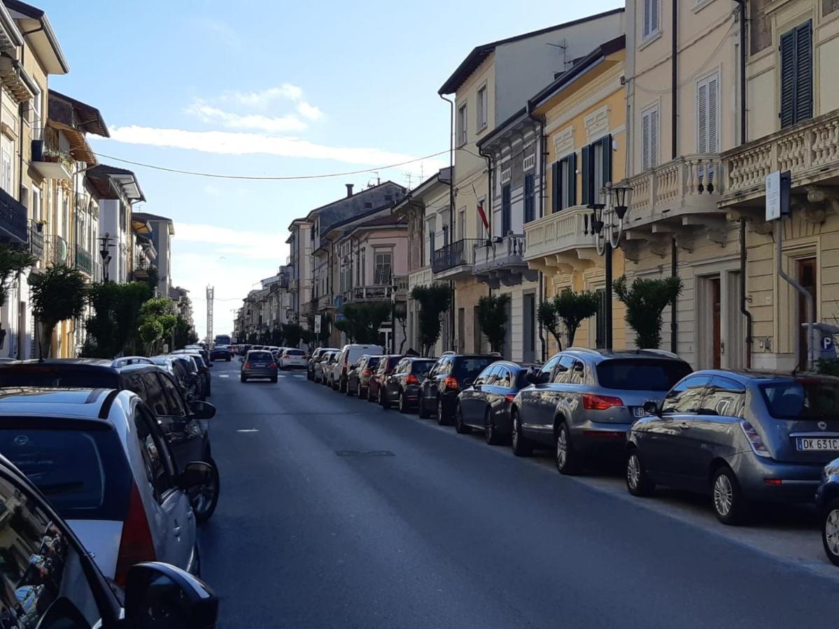 Acropolis Apartment Viareggio Exterior photo